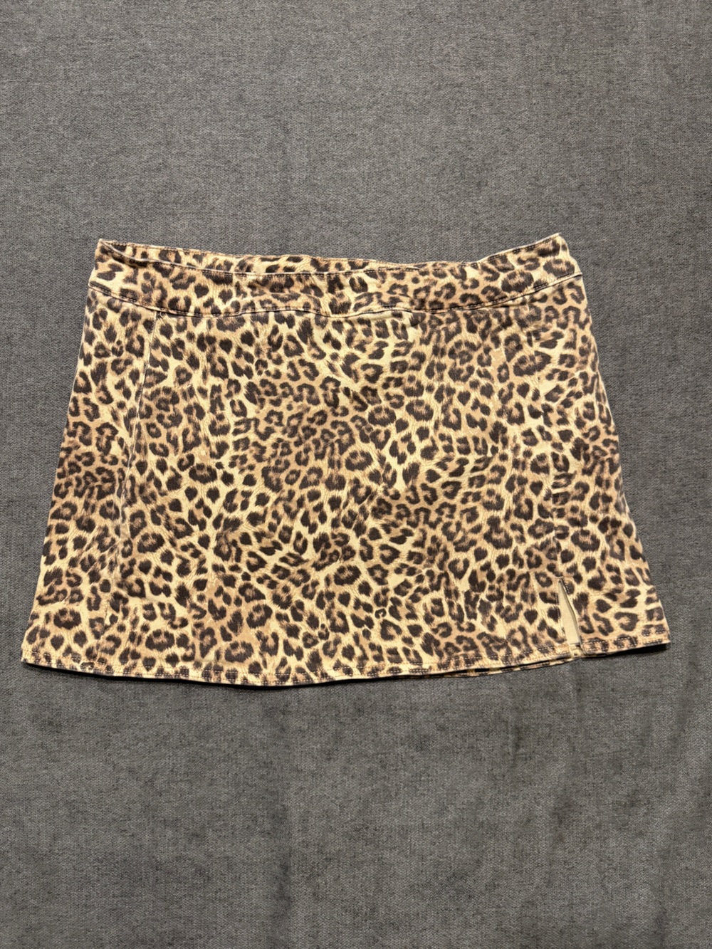 American Eagle Leopard Print Mini Skirt in Tan and Brown